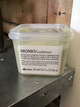 Load image into Gallery viewer, Davines MOMO Conditioner
